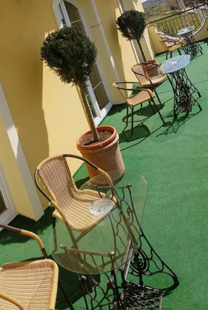 Panorama Hotel Эгер Экстерьер фото